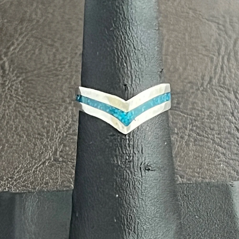 Vintage Taxco Mexico sterling silver crushed turquoise ring